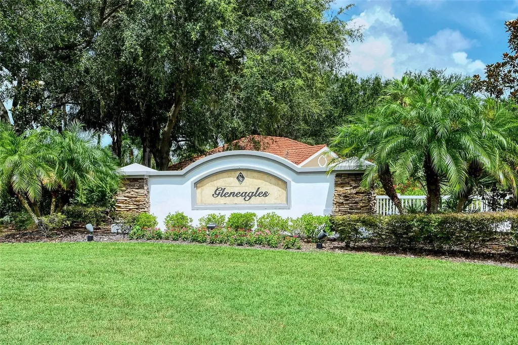 7717 Us Open Loop Lakewood Ranch FL 34202