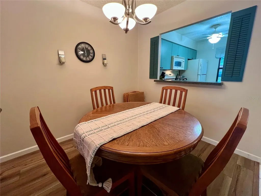 1286 Mission Hills Boulevard Clearwater FL 33759