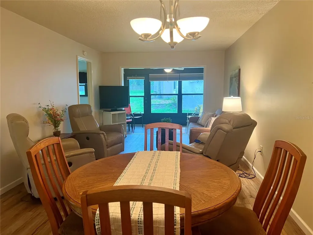 1286 Mission Hills Boulevard Clearwater FL 33759