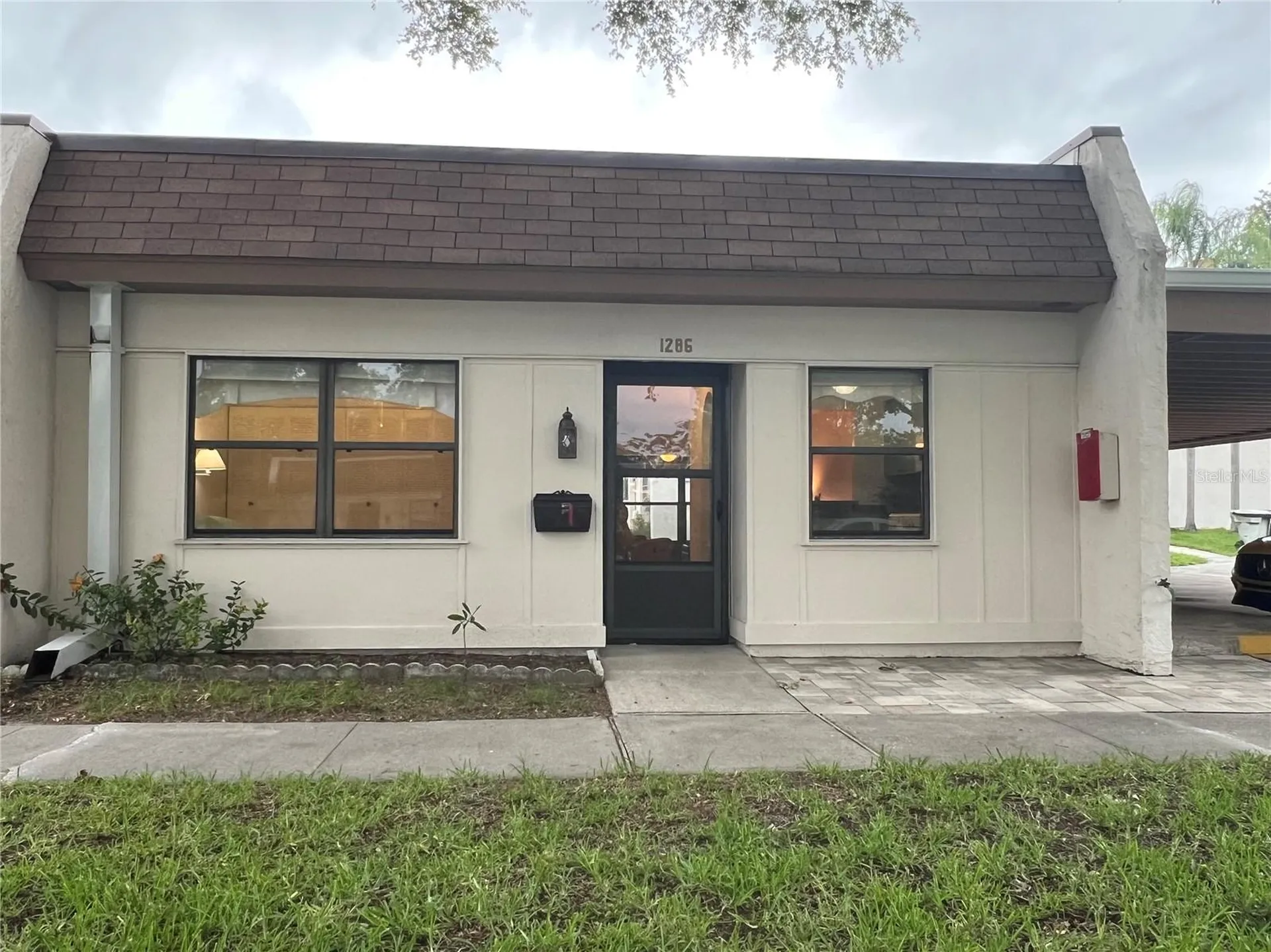 1286 Mission Hills Boulevard Clearwater FL 33759