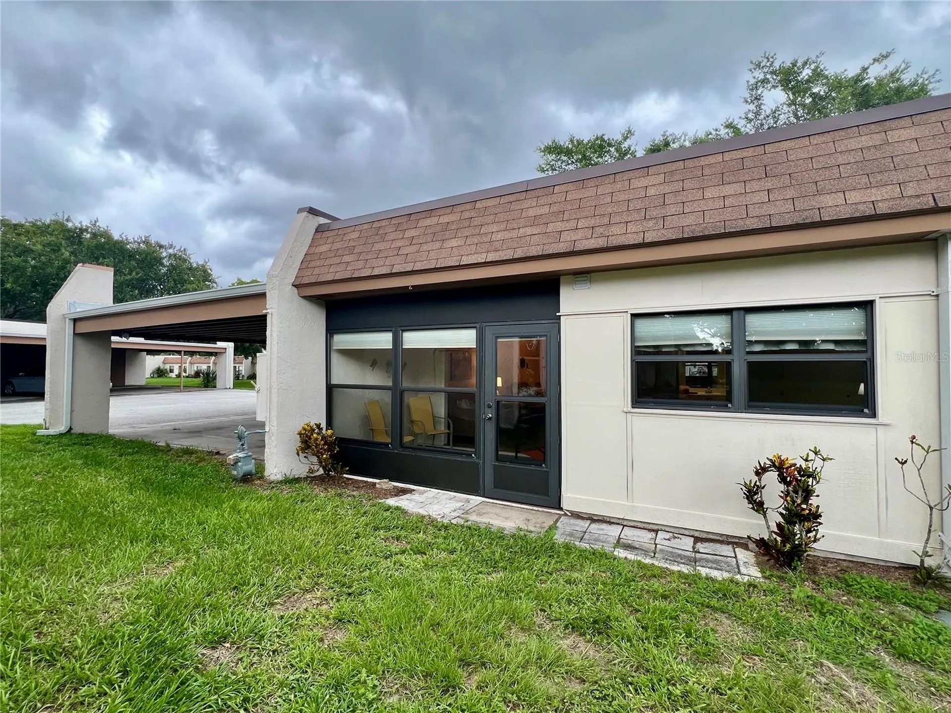 1286 Mission Hills Boulevard Clearwater FL 33759