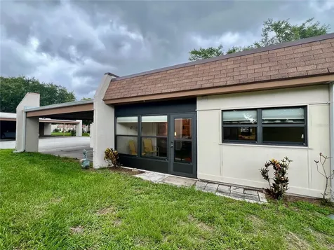 1286 Mission Hills Boulevard Clearwater FL 33759