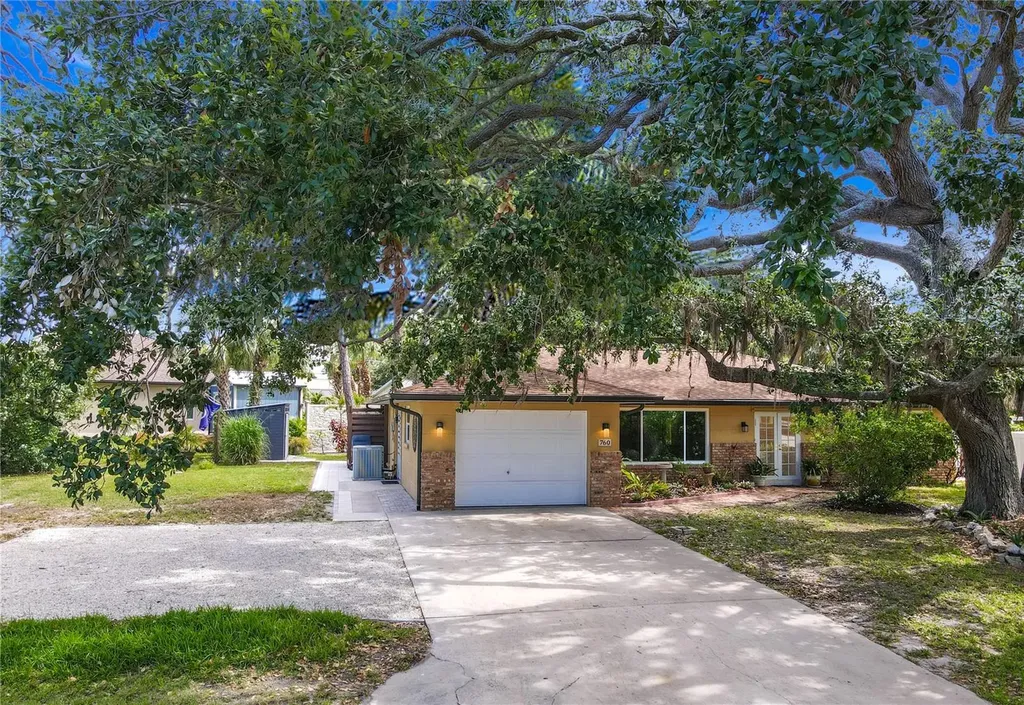 760 Azure Road Venice FL 34293