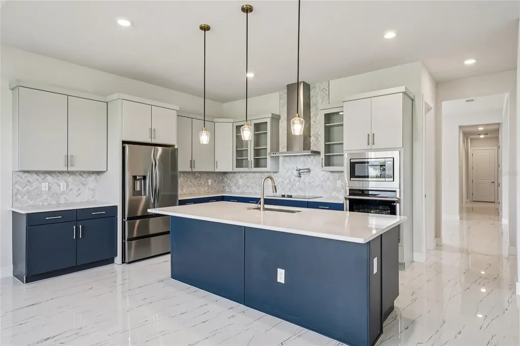 9201 Sanders Tree Loop Wesley Chapel FL 33545