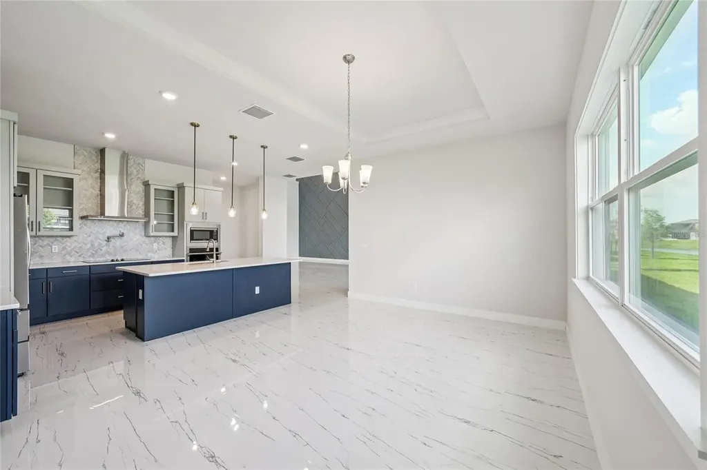 9201 Sanders Tree Loop Wesley Chapel FL 33545