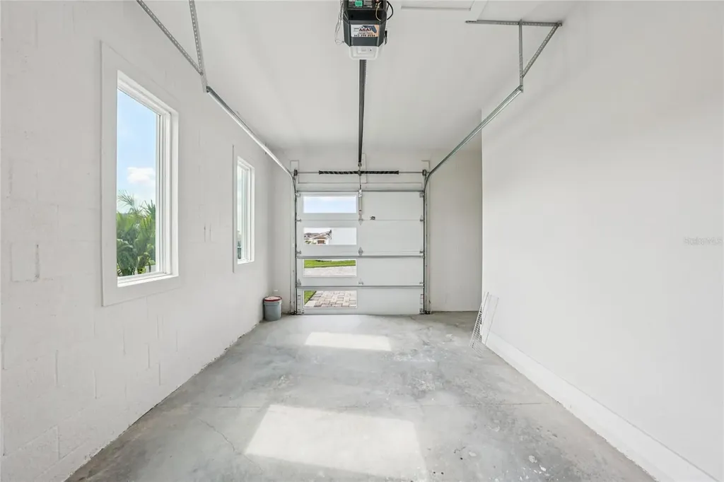 9201 Sanders Tree Loop Wesley Chapel FL 33545