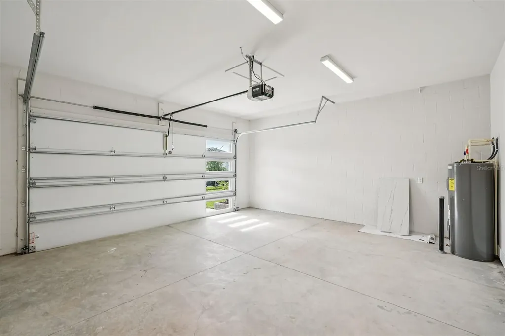 9201 Sanders Tree Loop Wesley Chapel FL 33545