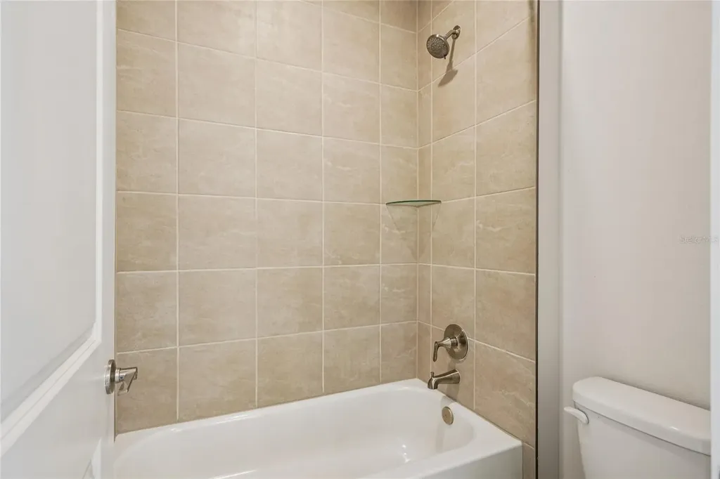 9201 Sanders Tree Loop Wesley Chapel FL 33545
