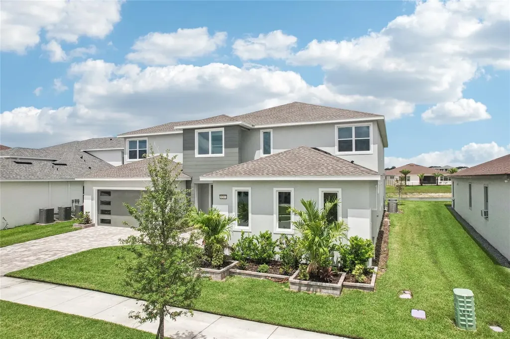 9201 Sanders Tree Loop Wesley Chapel FL 33545