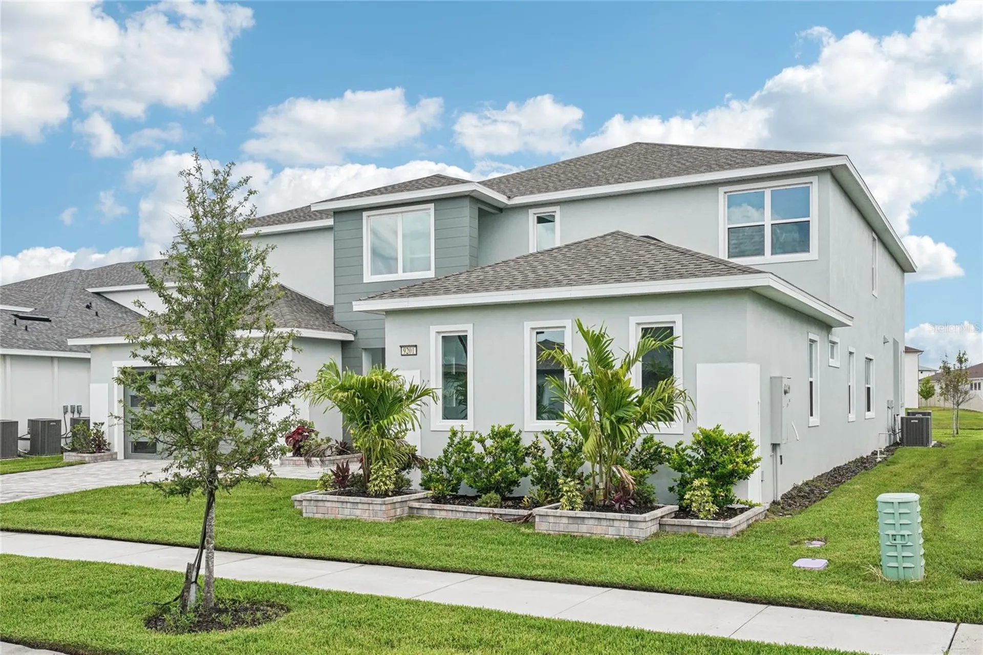 9201 Sanders Tree Loop Wesley Chapel FL 33545