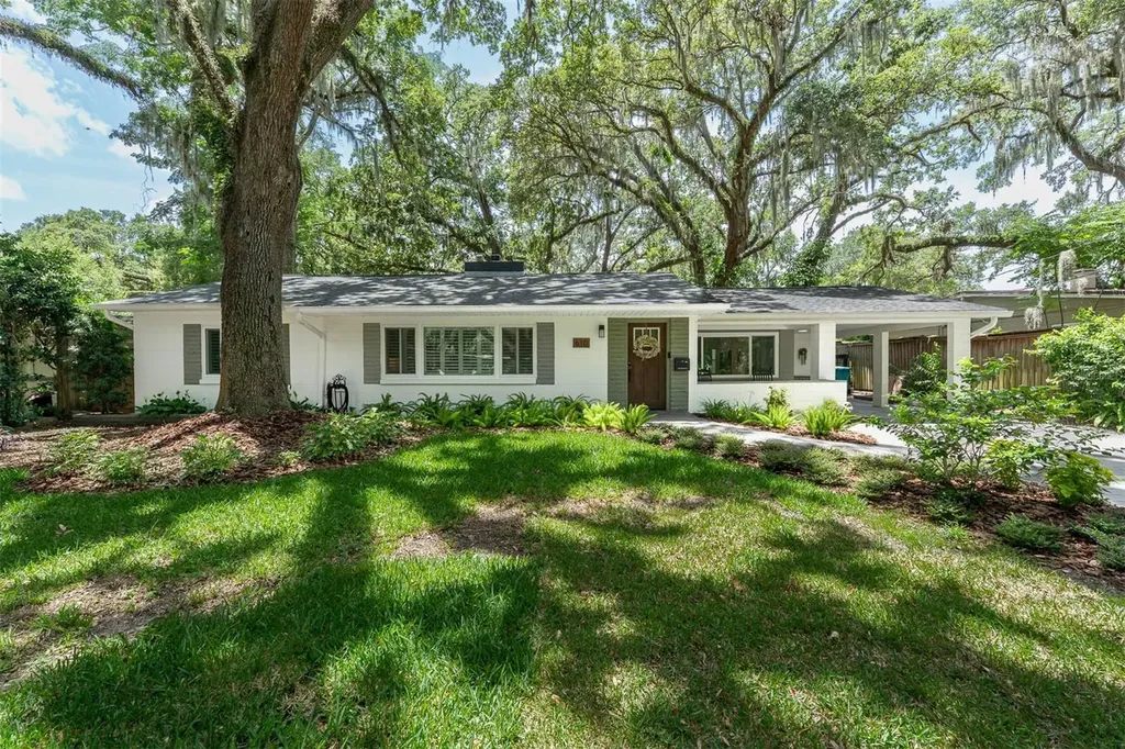 610 Kittredge Drive Orlando FL 32805