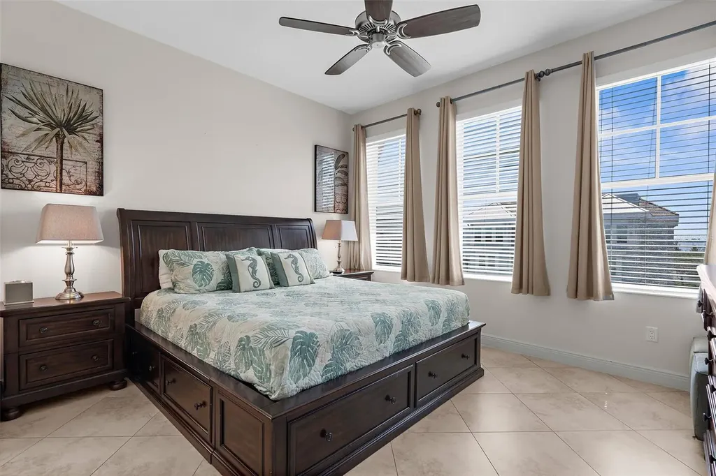 395 Aruba Circle Bradenton FL 34209