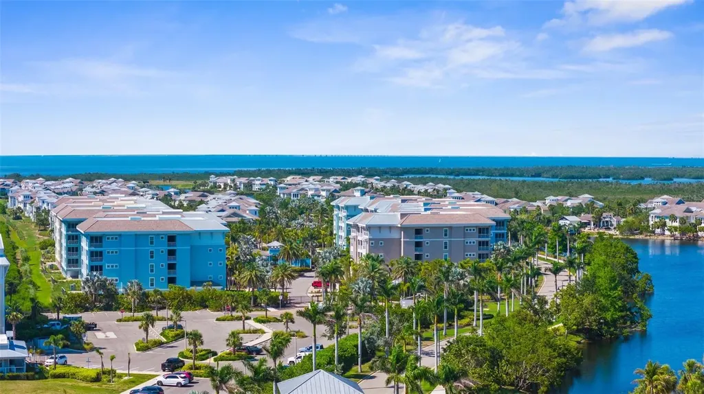 395 Aruba Circle Bradenton FL 34209