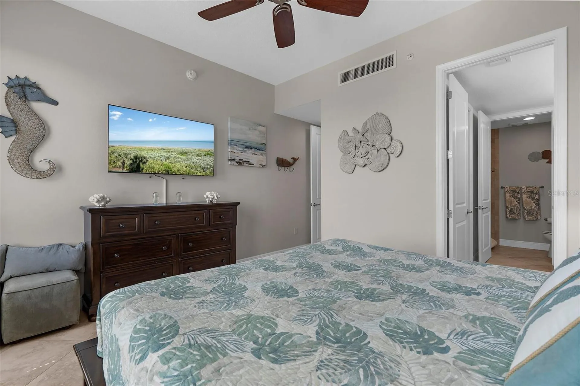 395 Aruba Circle Bradenton FL 34209