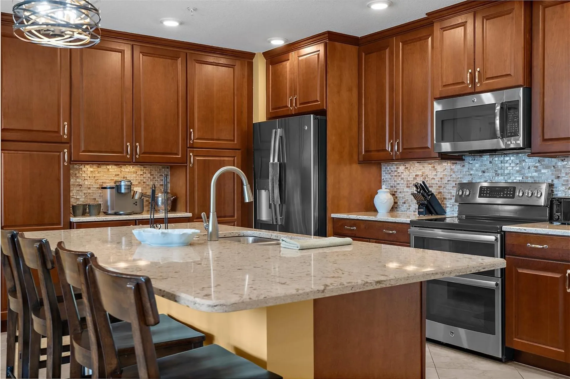 395 Aruba Circle Bradenton FL 34209