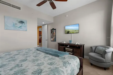 395 Aruba Circle Bradenton FL 34209