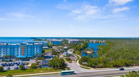395 Aruba Circle Bradenton FL 34209