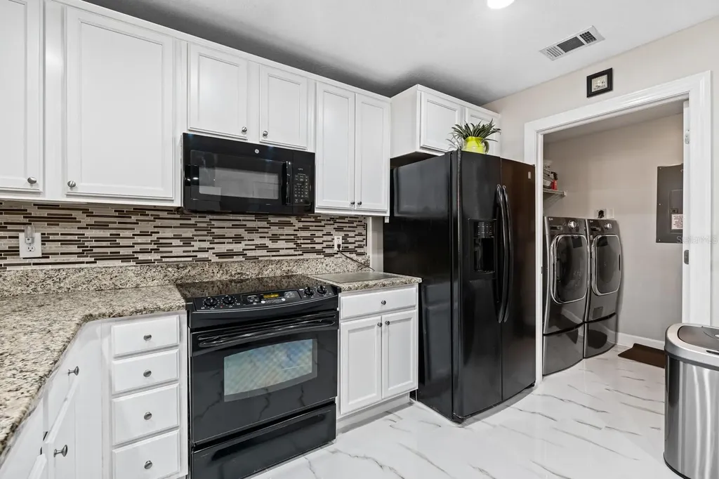 100 Bella Harbor Court Palm Coast FL 32137