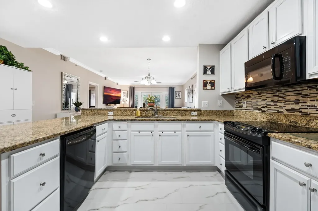 100 Bella Harbor Court Palm Coast FL 32137