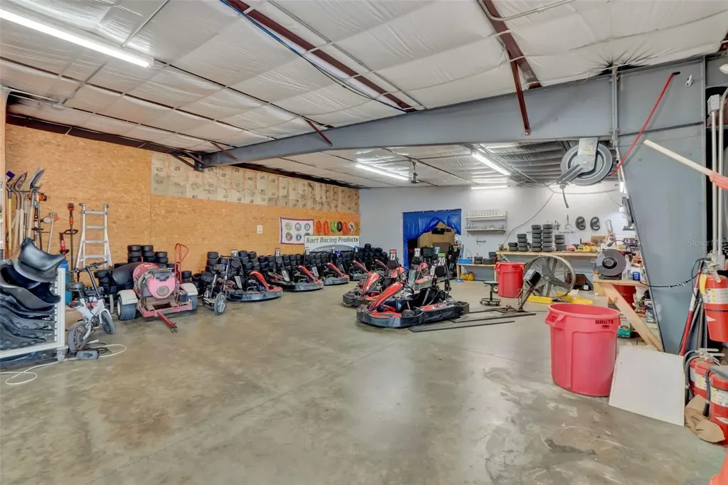 5821 Pit Road Bushnell FL 33513