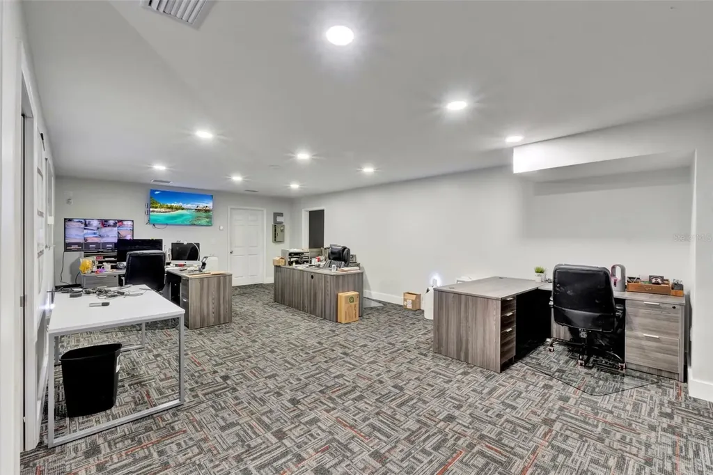 5821 Pit Road Bushnell FL 33513