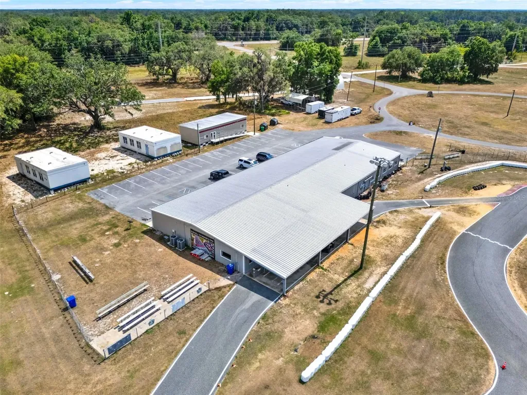 5821 Pit Road Bushnell FL 33513