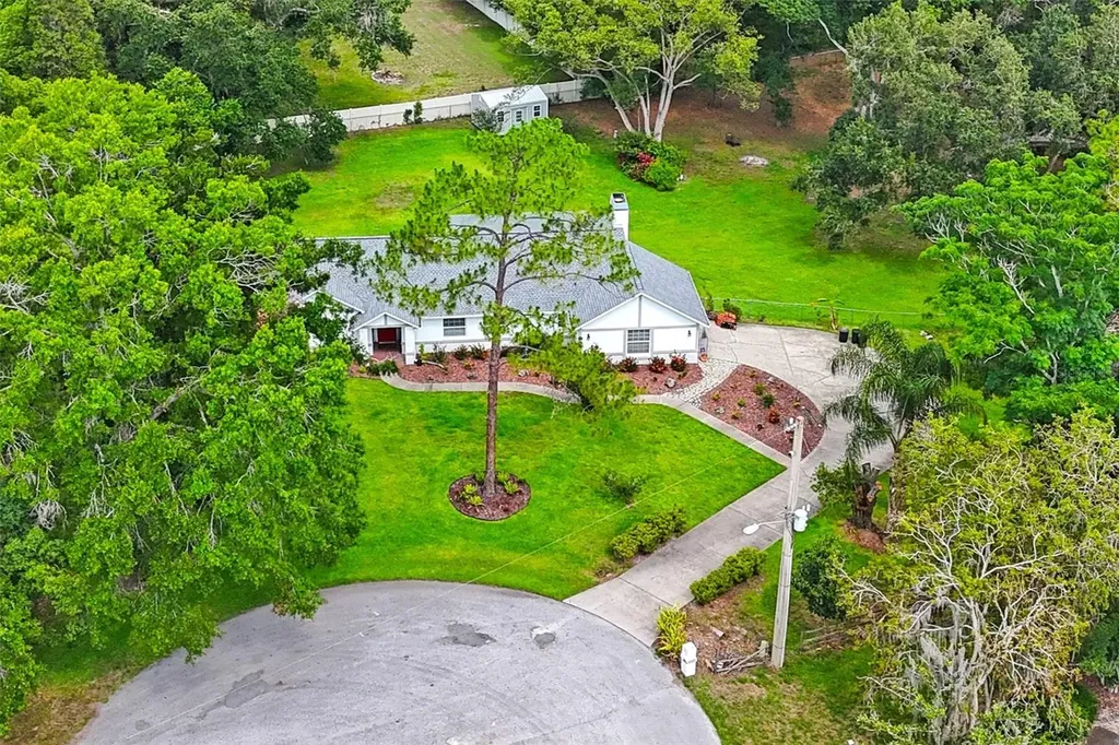 5933 Carina Trace Wesley Chapel FL 33545