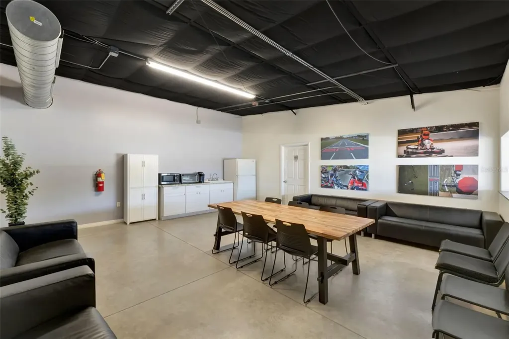 5765 Pit Road Bushnell FL 33513