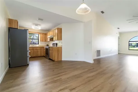 2477 Wood Oak Drive Sarasota FL 34232