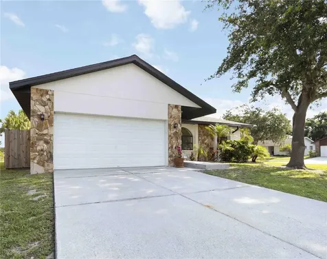 2477 Wood Oak Drive Sarasota FL 34232