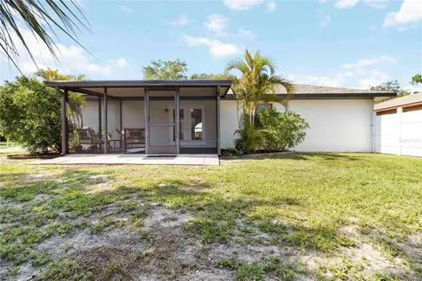 2477 Wood Oak Drive Sarasota FL 34232