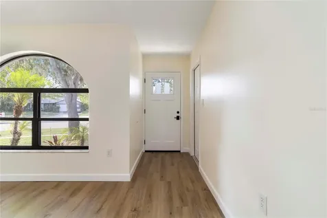 2477 Wood Oak Drive Sarasota FL 34232
