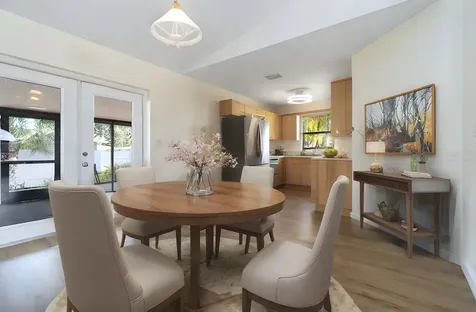 2477 Wood Oak Drive Sarasota FL 34232