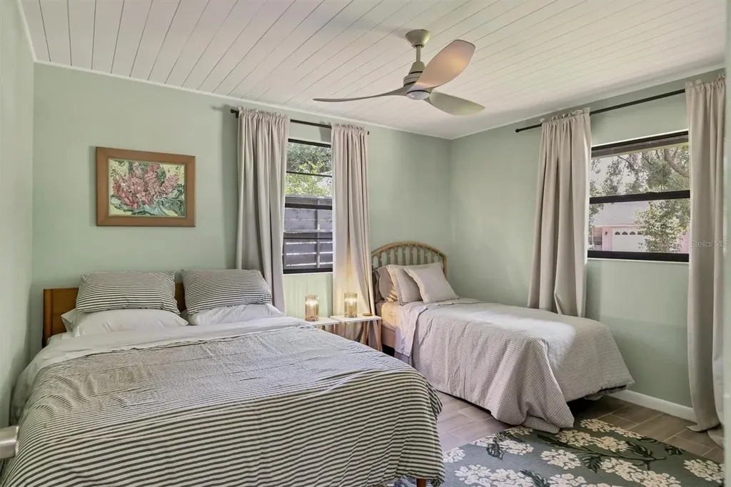 3940 Brookside Drive Sarasota FL 34231