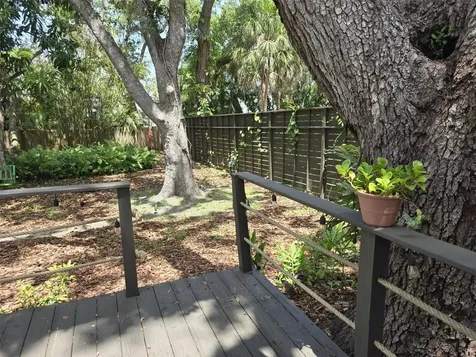 3940 Brookside Drive Sarasota FL 34231