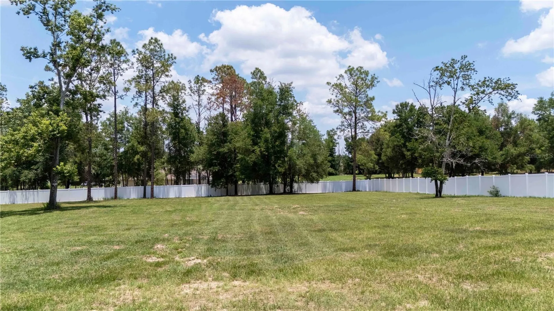 9630 Nelson Road Dade City FL 33525