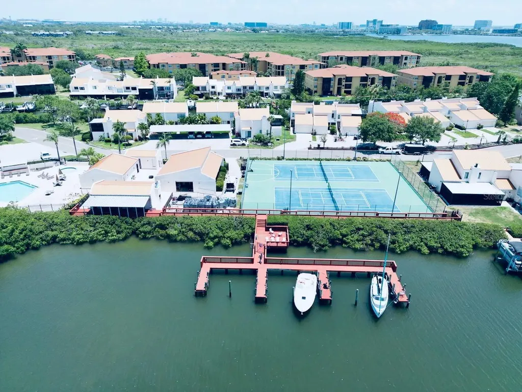 4360 Outrigger Lane Tampa FL 33615