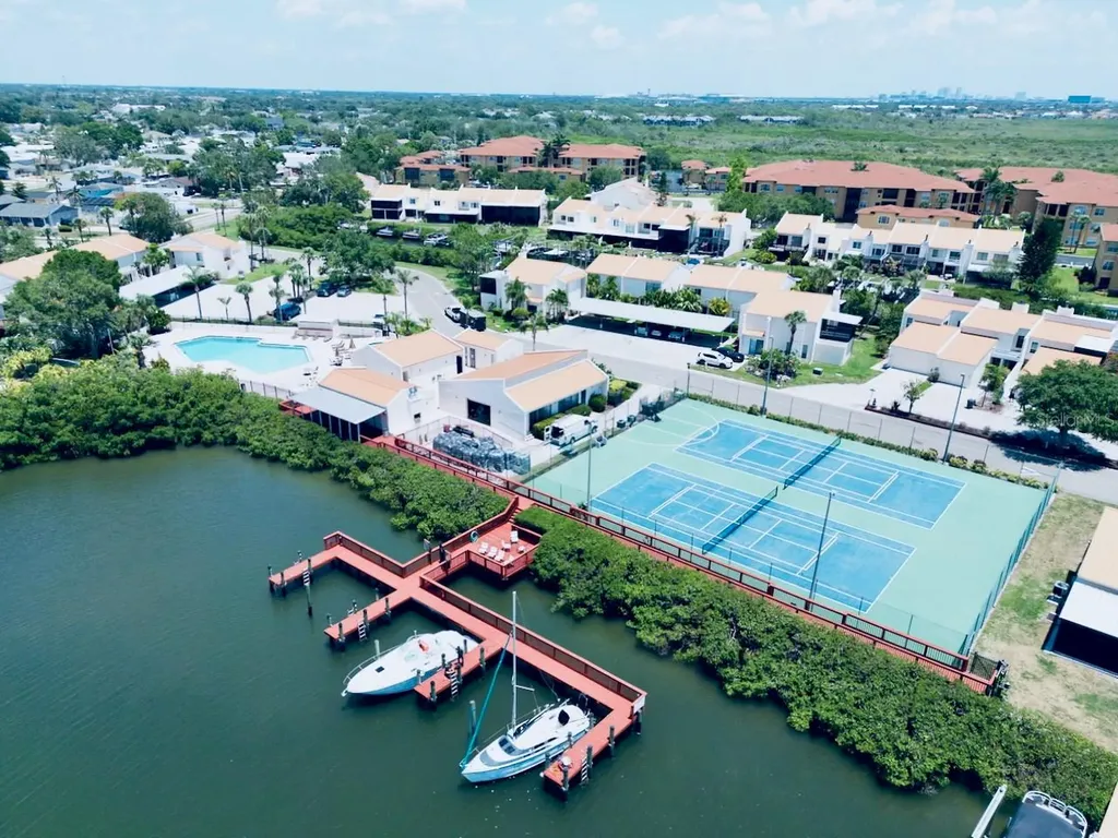 4360 Outrigger Lane Tampa FL 33615