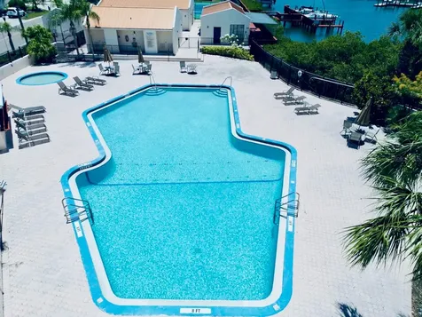 4360 Outrigger Lane Tampa FL 33615