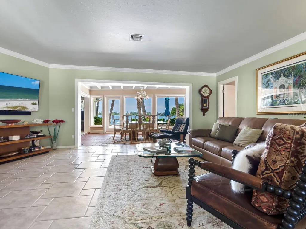 7614 Peninsular Drive Sarasota FL 34231