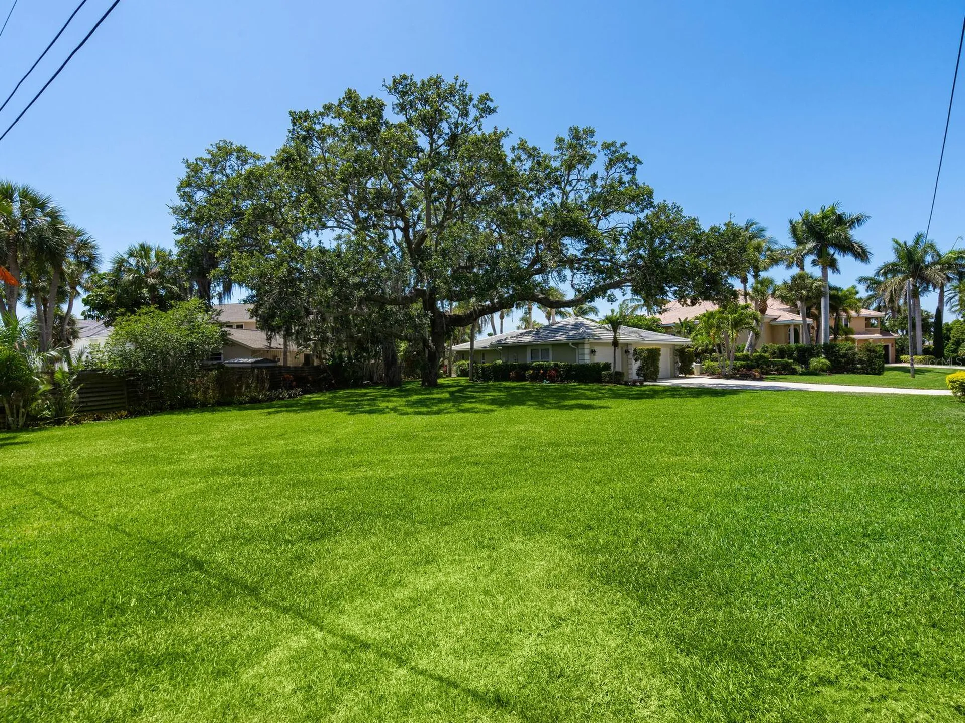 7614 Peninsular Drive Sarasota FL 34231