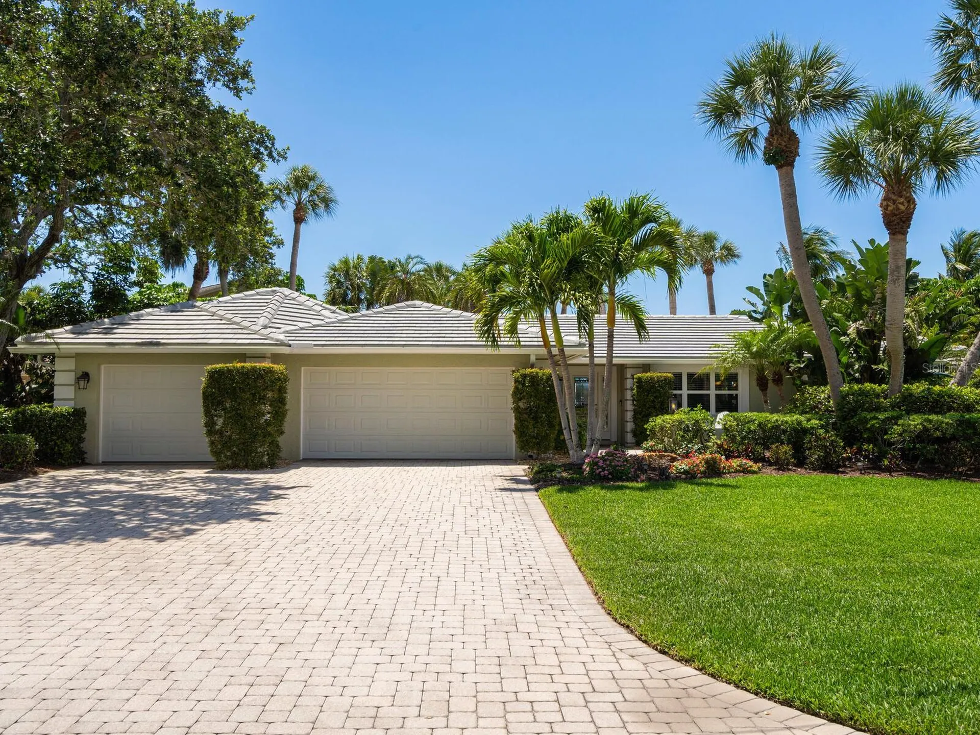 7614 Peninsular Drive Sarasota FL 34231