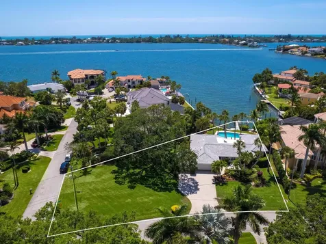 7614 Peninsular Drive Sarasota FL 34231