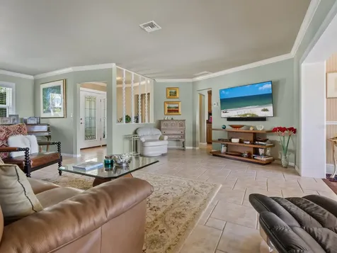 7614 Peninsular Drive Sarasota FL 34231