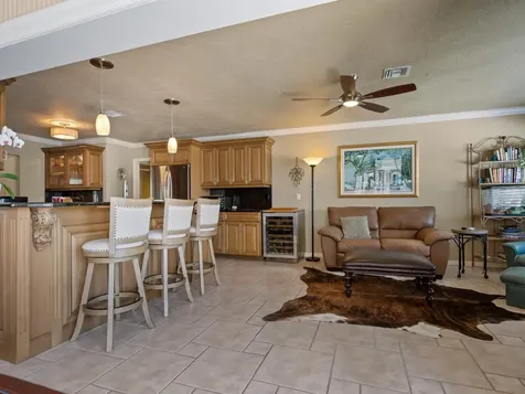 7614 Peninsular Drive Sarasota FL 34231