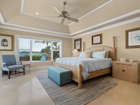 7614 Peninsular Drive Sarasota FL 34231