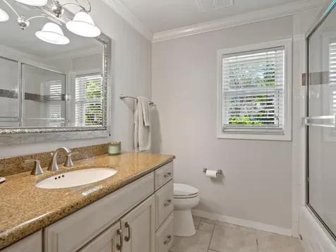 7614 Peninsular Drive Sarasota FL 34231