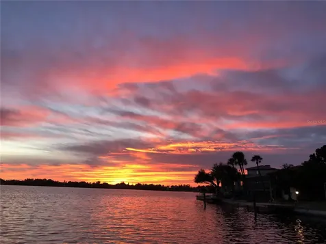 7614 Peninsular Drive Sarasota FL 34231