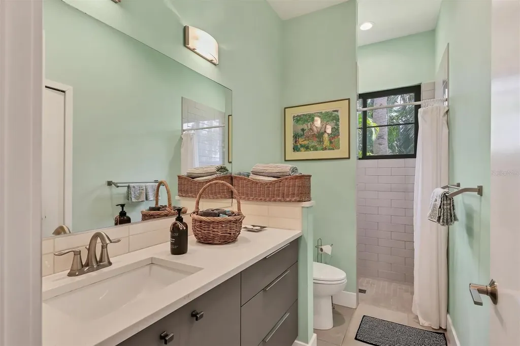 4425 Lords Drive Sarasota FL 34231
