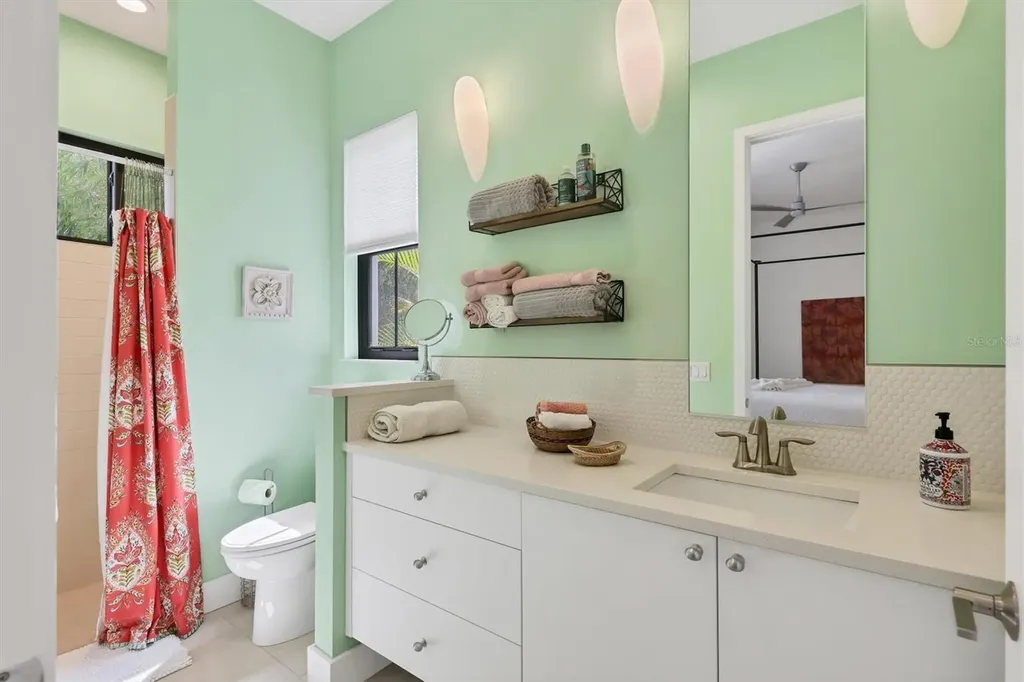 4425 Lords Drive Sarasota FL 34231
